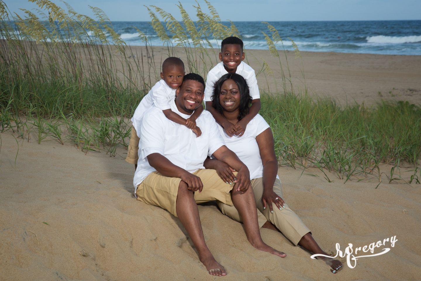 Calhoun family portrait pictures of virginia beach