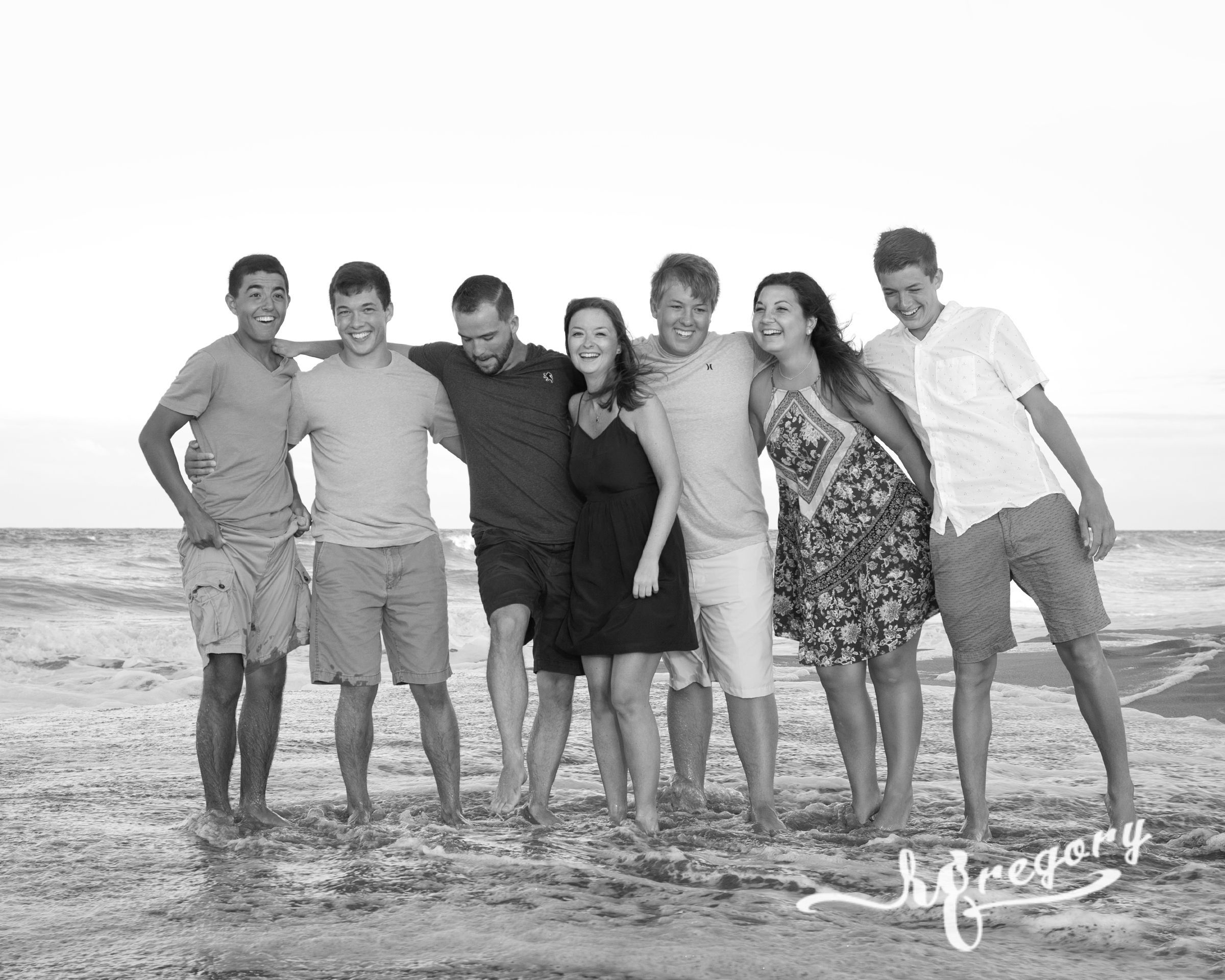 Owrey black and white professional family beach photography