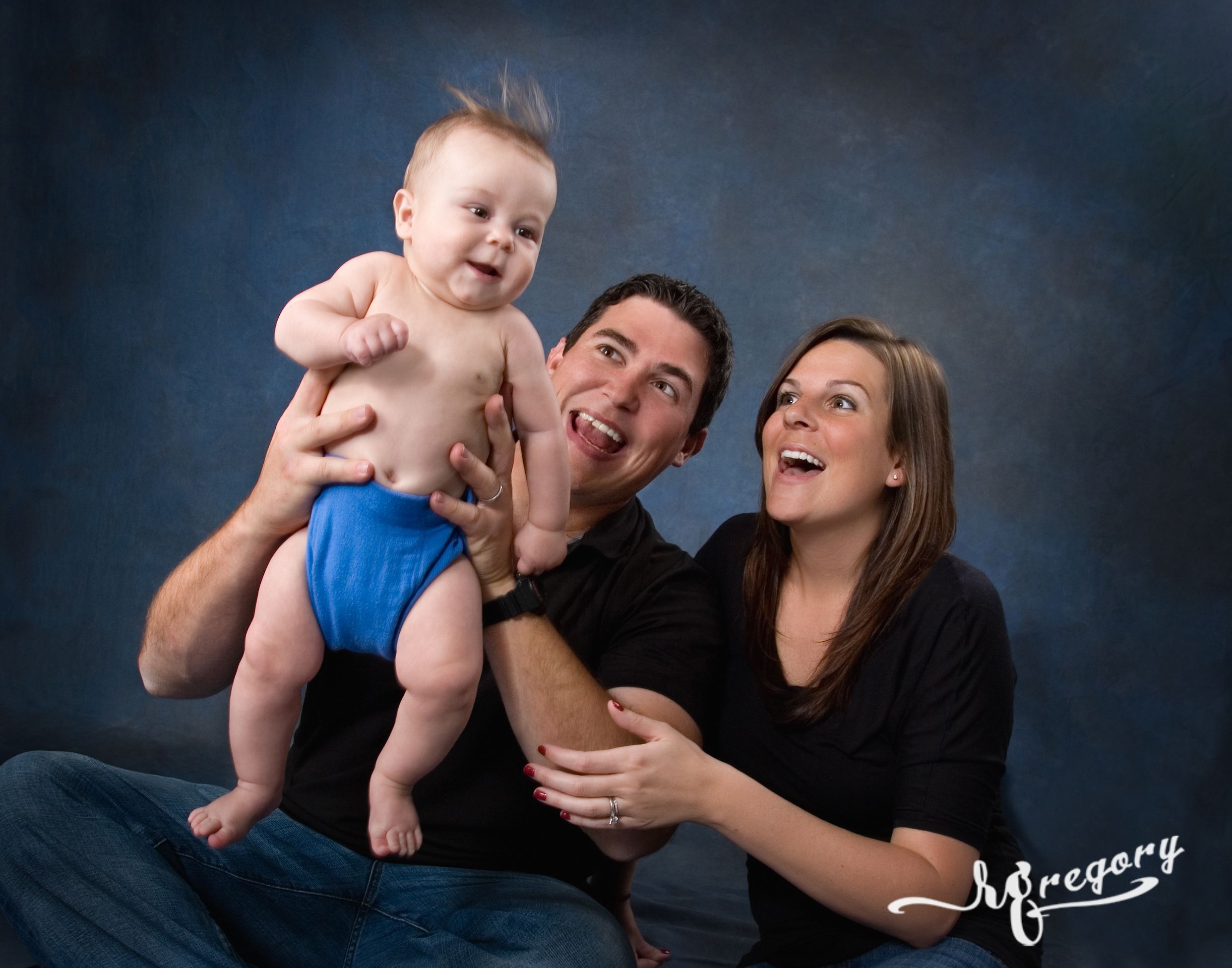 Family Portrait Photography with infant child newborn