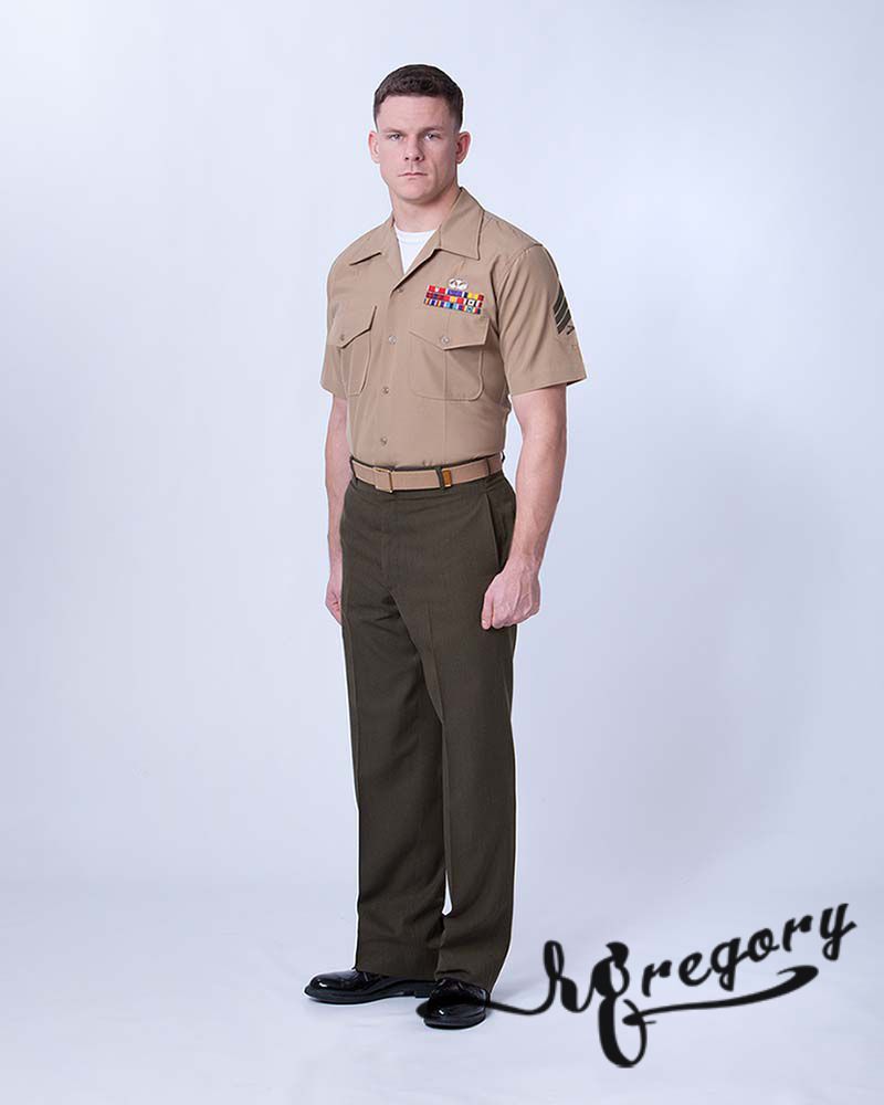 pro pic of military uniform